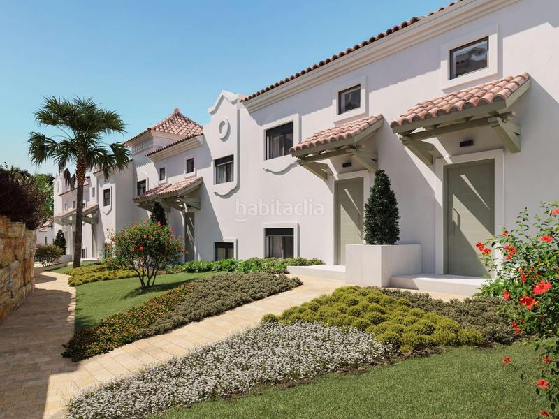 Foto efeda322-df9f-4d82-8a5c-b3b78f0a96ca. Casa a schiera con parcheggio in Valle Romano Golf Estepona