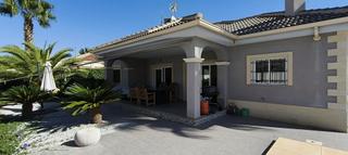 Maison à Romana (la)
