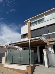 Casa adossada a Los Secanos