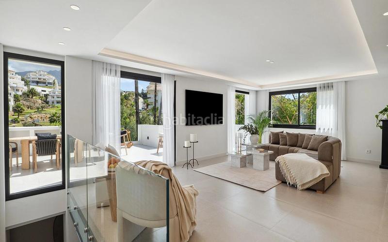 Foto 75e54d3a-7f02-4ab9-80d0-bd644e096088. Haus mit pool in Los Naranjos Marbella