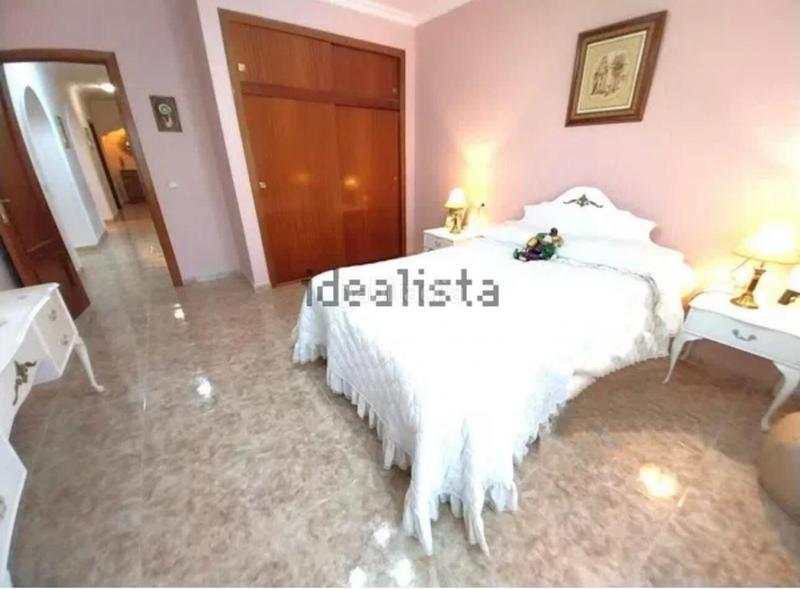 Foto 3051e0a2-c50e-458e-a414-fc13d9696371. House in Coloma Nucia (la)