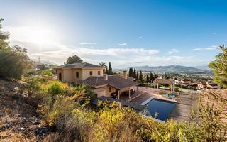 Country house in Buenavista-Lauro Golf