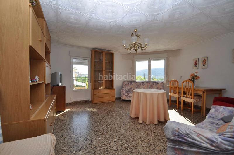 Foto 071d817f-fd40-4271-beac-6655774db77d. Semi detached house with parking in Ibi