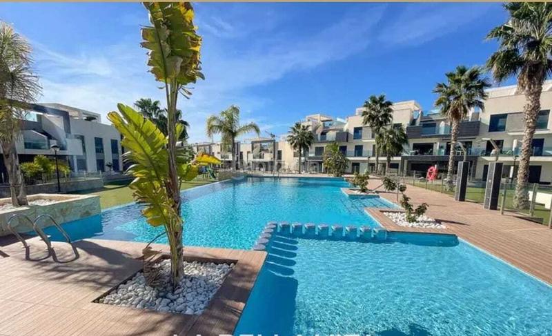 Foto 9d0b2cb1-e864-404d-87a7-9ba4dbd1f811. Appartement dans El Edén Guardamar del Segura