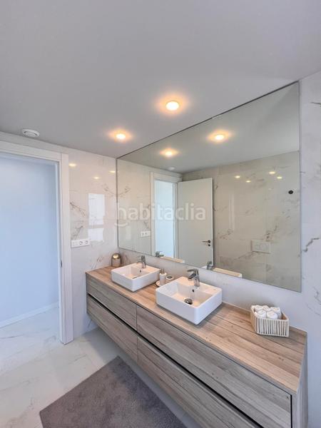 Foto e7bfdf87-5f86-48f6-ab75-4a14d185a589. Apartamento en Playa Poniente Benidorm