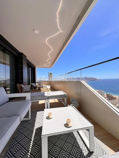 Foto f703b540-059a-4533-a309-abe7ba4a7e60. Apartamento en Playa Poniente Benidorm