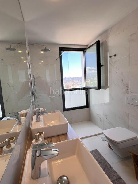 Foto ef6874eb-e79c-4015-92c4-207782826422. Apartment in Playa Poniente Benidorm
