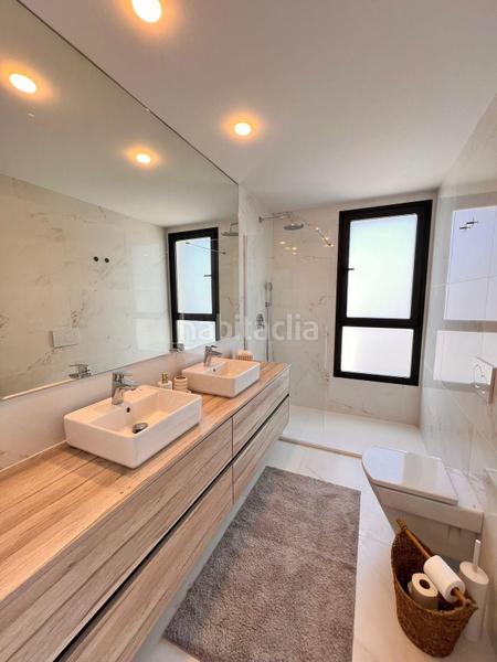 Foto 1a587397-8df5-4650-b997-3ba7ef5ef859. Appartement in Playa Poniente Benidorm