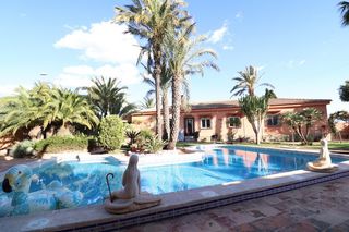 House in Zona Carrefour - Urbanizaciones