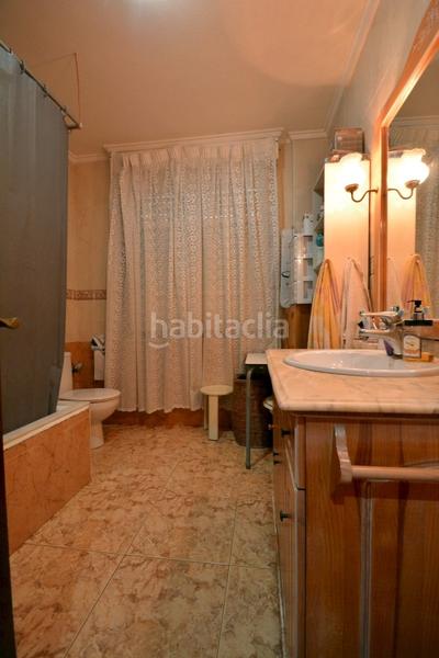 Foto 07c6d7ff-7cc3-4146-bb77-99514be700cb. Casa adossada a Pueblo Guardamar del Segura