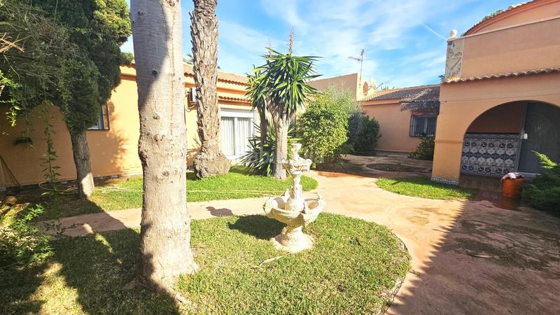 Foto 0679a5df-56d2-461c-a496-48da4ce33171. Haus mit pool in Zona Carrefour - Urbanizaciones Torrevieja