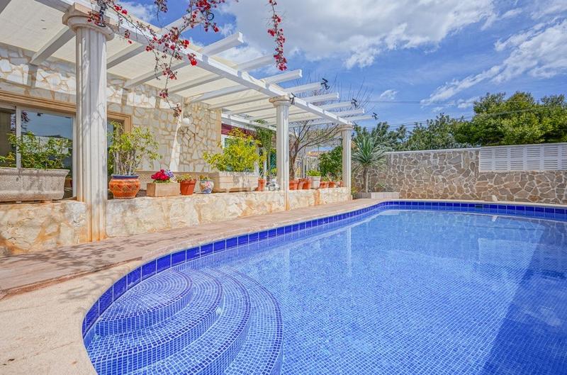 Foto bb5a75fc-b02e-424c-a9a0-1928fe7d87eb. Local commercial dans Canuta Calp