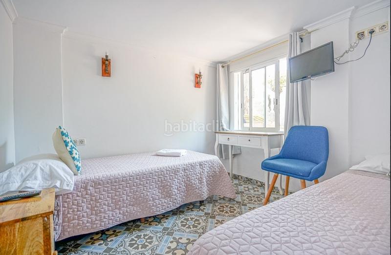 Foto bbfbacbb-f2e4-4169-a187-ee0132400809. Local commercial dans Canuta Calp