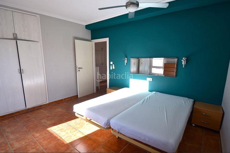 Foto fbc96ffa-cf0d-47f3-9436-f7fbaa583884. Maison avec piscine dans La Zenia Orihuela