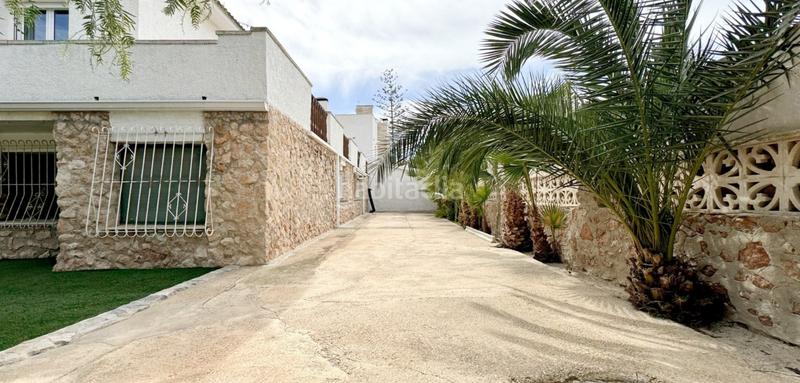 Foto 1f7f4e46-7893-427c-9e5c-cb7bf2a00904. Casa a La Zenia Orihuela