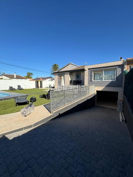 Foto 2694d4c0-1456-4d72-a6e4-69cd801b90a3. Maison avec piscine dans Los Balcones-Los Altos Torrevieja