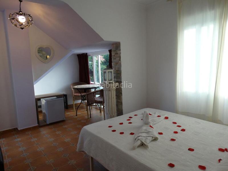 Foto b759436a-9c8a-4bf9-92b4-0b7235034b8e. Local comercial en Benicolada - Las Adelfas Calp