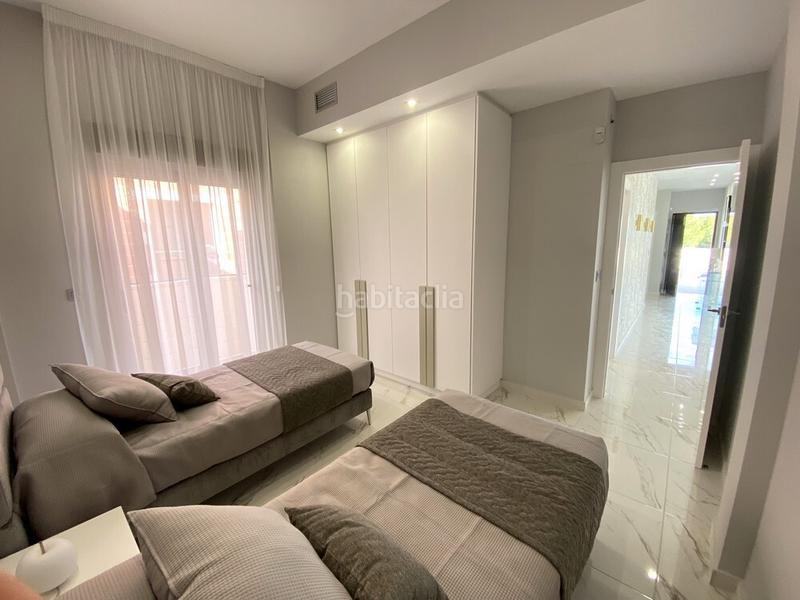 Foto cea4c890-68f1-40b4-ab06-74513a83f6db. Casa en Lomas de Cabo Roig - Los Dolses Orihuela