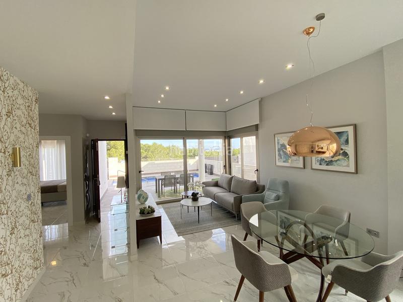 Foto bb9ac865-78c5-480d-a7e0-3eb0ed82c0f5. Maison avec piscine dans Lomas de Cabo Roig - Los Dolses Orihuela