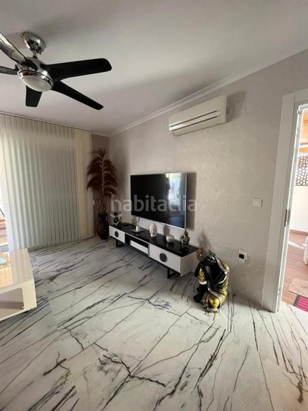 Foto d16de33a-4bae-46f1-bac3-63d1a18a25fc. Maison jumelée avec piscine dans Noroeste Santa Pola