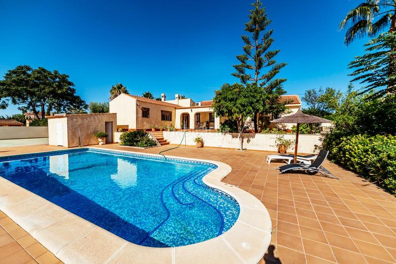 Foto 159516dd-353d-41f8-96f0-31b4b2bd6203. Haus mit pool in Garbinet - Parque de las Avenidas Alicante