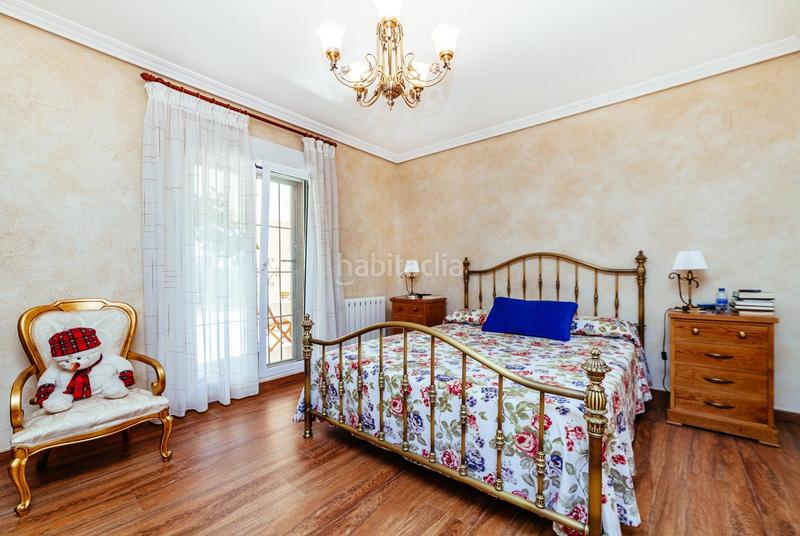 Foto 21d9891a-df11-4d89-9b5f-bf1231db7480. Haus mit pool in Garbinet - Parque de las Avenidas Alicante