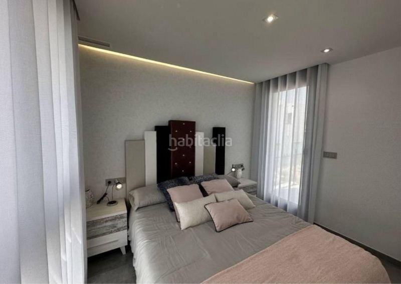 Foto 45bda70b-6ce9-4877-8b94-14e2478500a2. Maison avec piscine dans Los Balcones-Los Altos Torrevieja