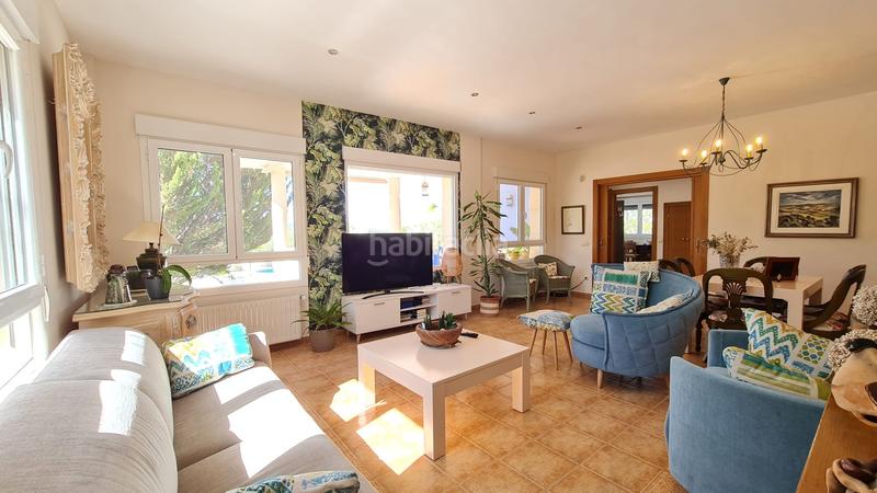 Foto 50eeb379-0182-43f5-acbc-13f9474dcd4a. Casa a Yecla