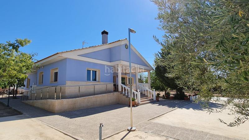 Foto ff6afef4-7838-4f7f-93bf-215b37b85699. Casa a Yecla