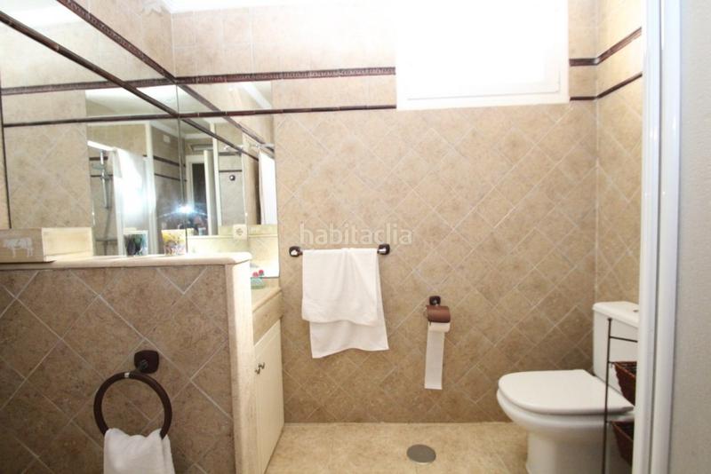 Foto 298f6661-9336-4bdd-9caa-12f240f5f5ed. Maison dans Cabo Roig Orihuela