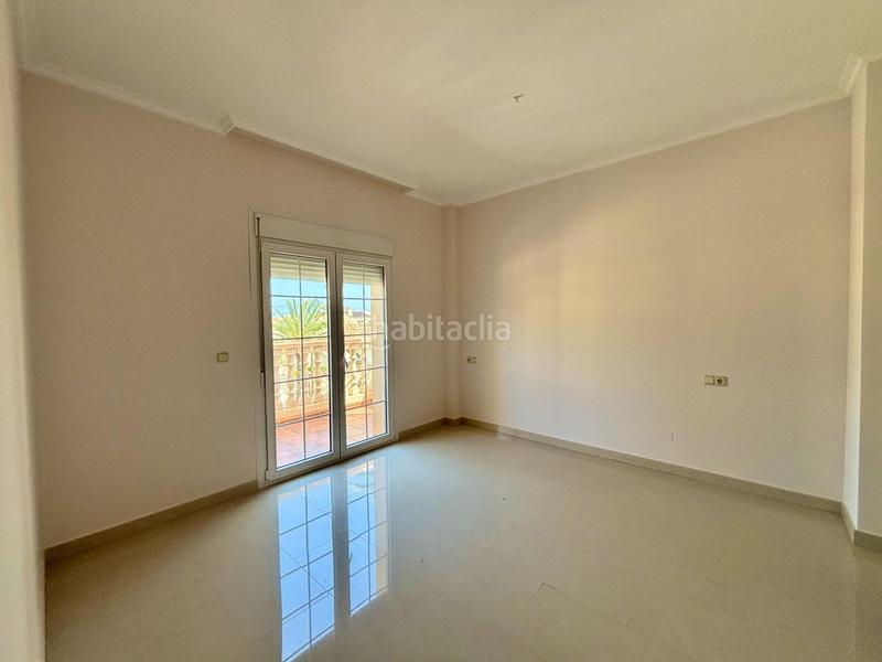 Foto 5988ad00-0a1b-4cfb-b34b-6b35b34143ce. House with pool in Cabo Roig Orihuela