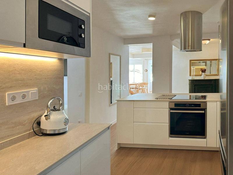 Foto df1043fa-f5fe-4975-873b-77eecbac0b53. Appartement dans Centro - Muelle Pesquero Torrevieja