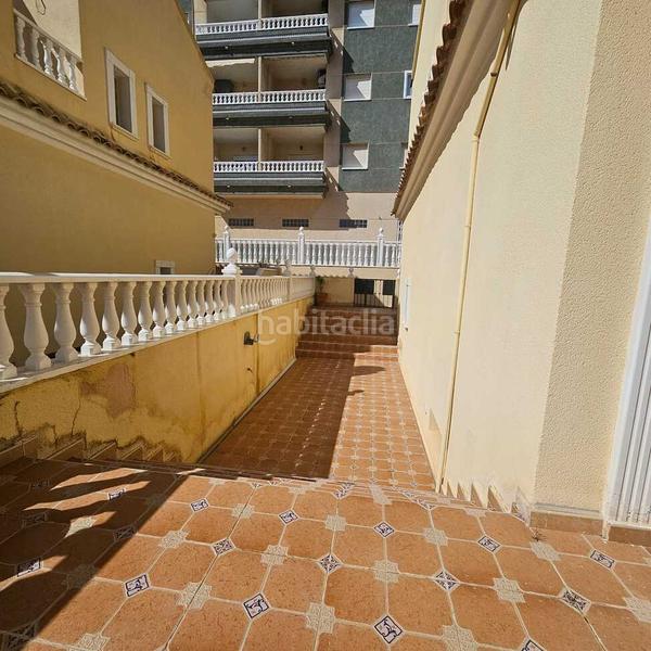Foto ef1a2955-c869-4196-b128-9408eb17aa41. House with parking in El Moncayo - El Pòrtic Guardamar del Segura