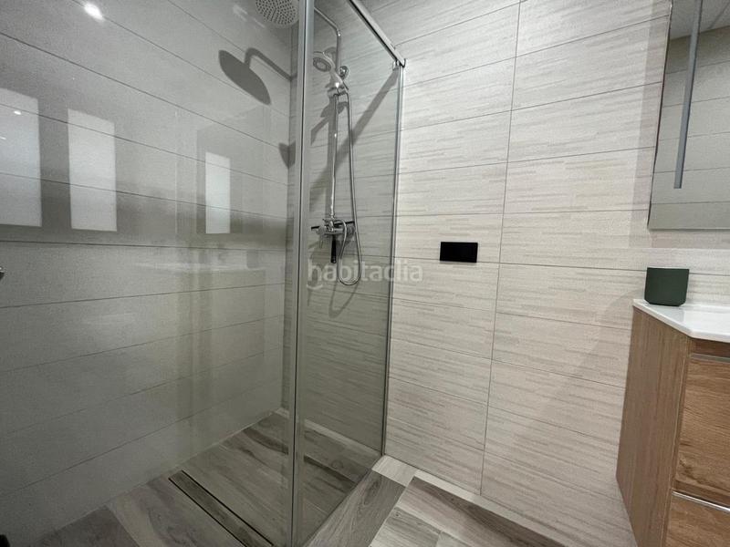 Foto 0d0e621b-f1a5-47a2-a386-1c8d866b7167. Casa amb aparcament a Mercado Alicante