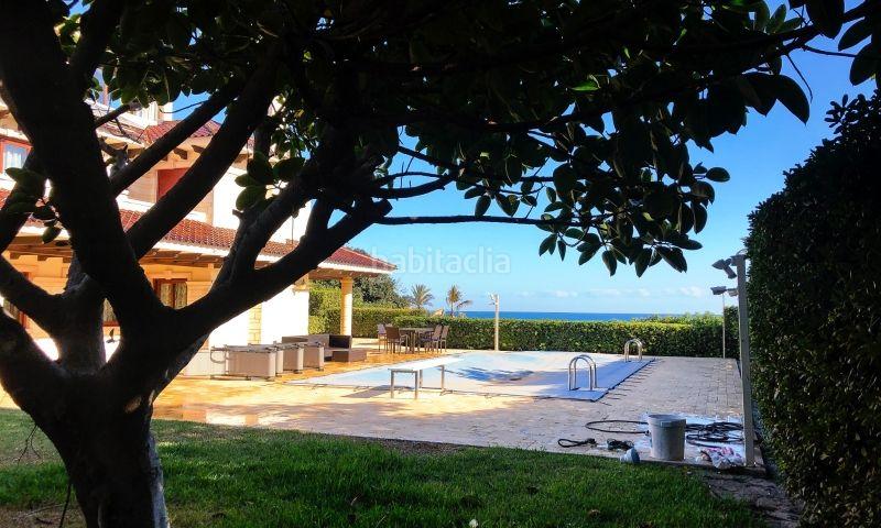 Foto 2b9bf819-17e8-46c9-90be-ccfa7fafe88c. House with parking pool in Cabo Roig Orihuela