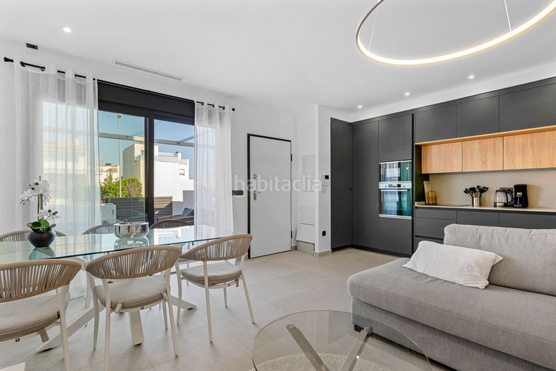 Foto 1baa4821-78c8-499f-8ad5-e7df0624fc66. Casa a Rojales