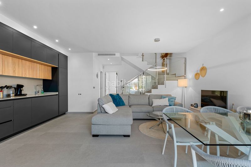 Foto f78b5098-98ee-4216-92c8-bab454bd19c8. Casa a Rojales