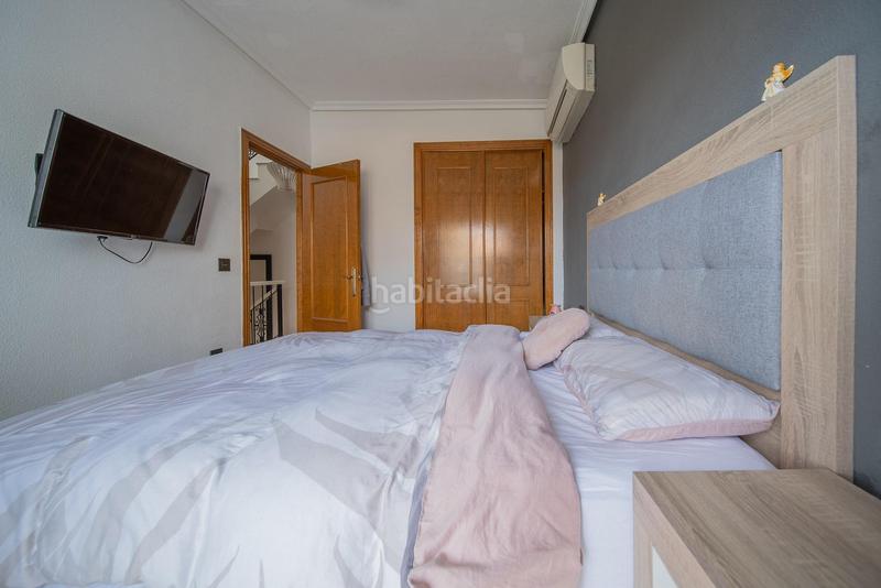 Foto b95118d2-f879-42c4-8445-d4e48fbe3118. Casa a schiera in Los Almendros Orihuela