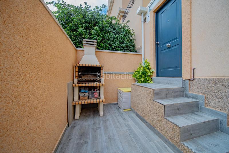 Foto 47499e3c-211f-47e0-98a6-a01b66c8675d. Casa adosada en Los Almendros Orihuela