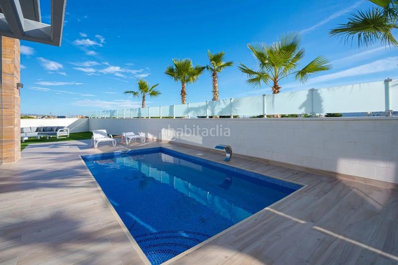 Foto f2f2394f-98e7-493c-8689-06c857affb08. House with pool in La Regia Orihuela