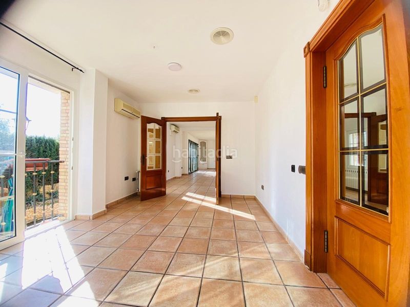 Foto 1a8beeaa-4a99-4822-94ba-a104bc504c7b. Casa amb piscina a La Florida Orihuela