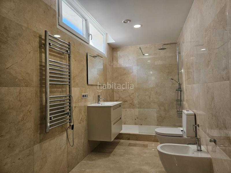 Foto 4e07eeb6-a739-4379-9e6a-ad95ad4d7379. Casa en La Zenia Orihuela