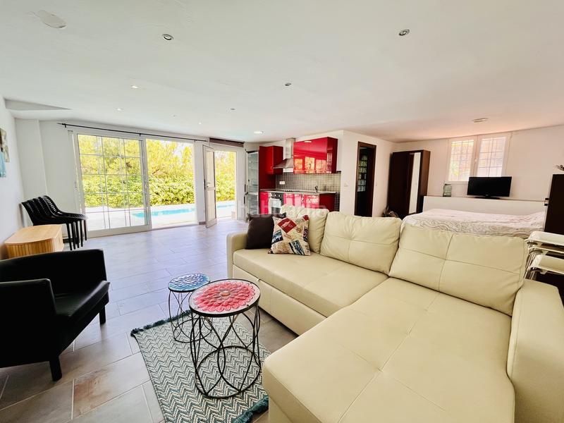 Foto f94de80b-4fdc-41bb-ae74-489f2ae4a944. Casa a La Zenia Orihuela