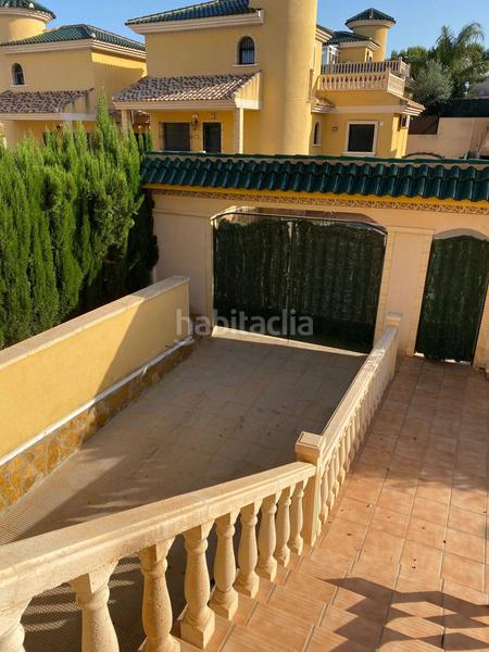 Foto e77a70e7-280e-4a35-83c1-5be91d0a5058. Casa con piscina in Los Almendros Orihuela