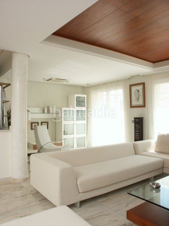 Foto e7bdce4d-931c-4ac3-8524-56a994e3069d. Casa adossada a Puerto Xàbia