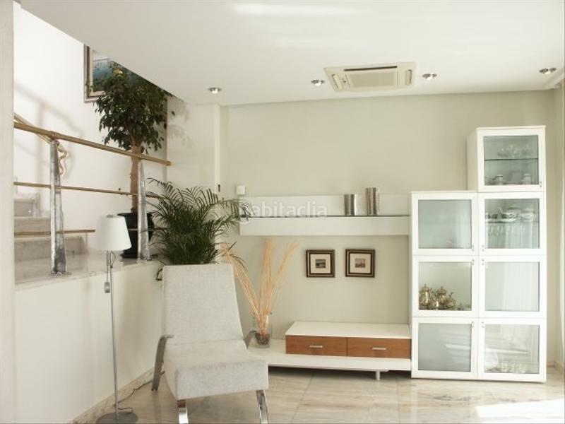 Foto a885b105-3880-43d6-a5b2-5e1dbf5aa632. Casa a Puerto Xàbia