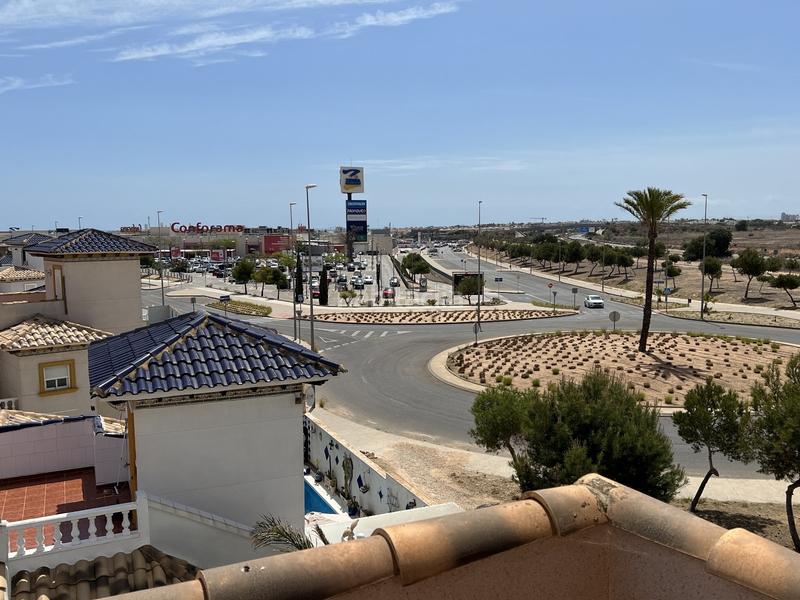 Foto 0c6703d6-6468-415d-a732-30528b832a2b. House in La Zenia Orihuela