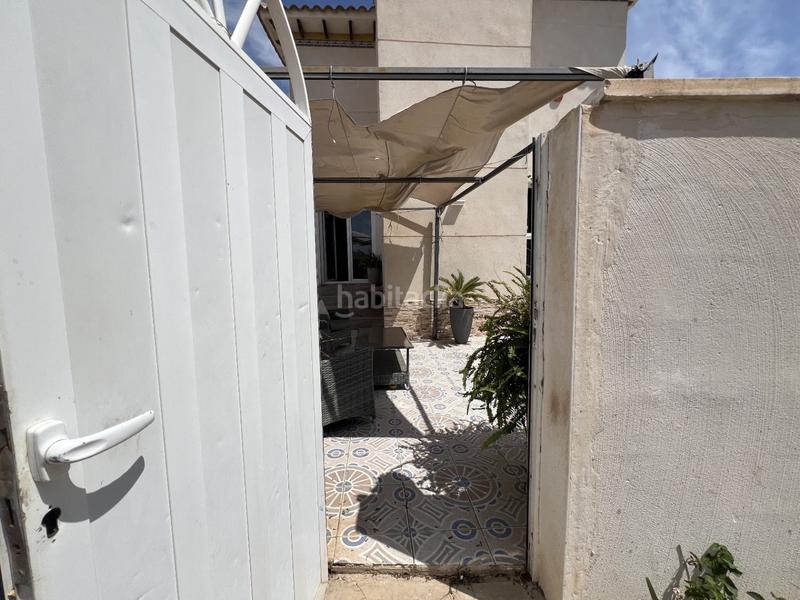 Foto b4fd449c-5795-4259-9abc-02cd8d04bc9a. House in La Zenia Orihuela