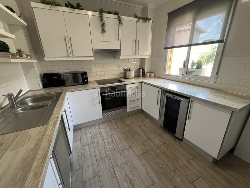 Foto e826b642-22df-4839-ac3f-33bbe716b0d4. House in La Zenia Orihuela