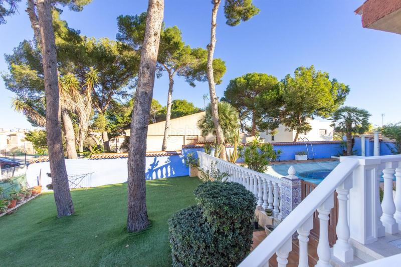Foto 1b2220d3-f446-4351-a3b9-22a8d39b7e21. Casa amb piscina a Los Balcones-Los Altos Torrevieja